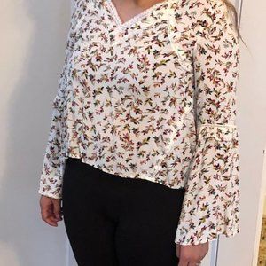 ORFEO Paris, French made Blouse Bayonne, France. Size L (runs to M) creme print